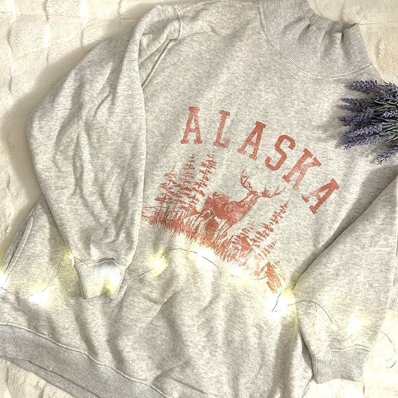 aerie Tops - Aerie Mockneck “Alaska” Graphic Sweatshirt